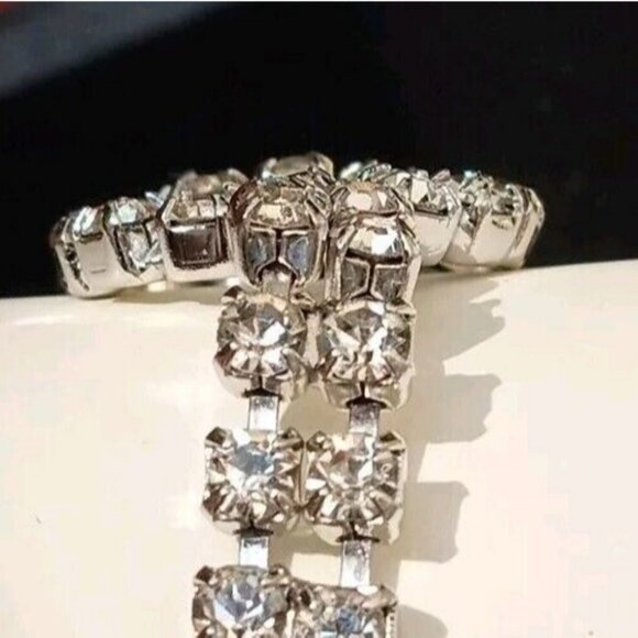 Vintage Silver Tone Infinity Bracelet CZ Rhinestones Encrusted Fold Over Clasp - Picture 8 of 10